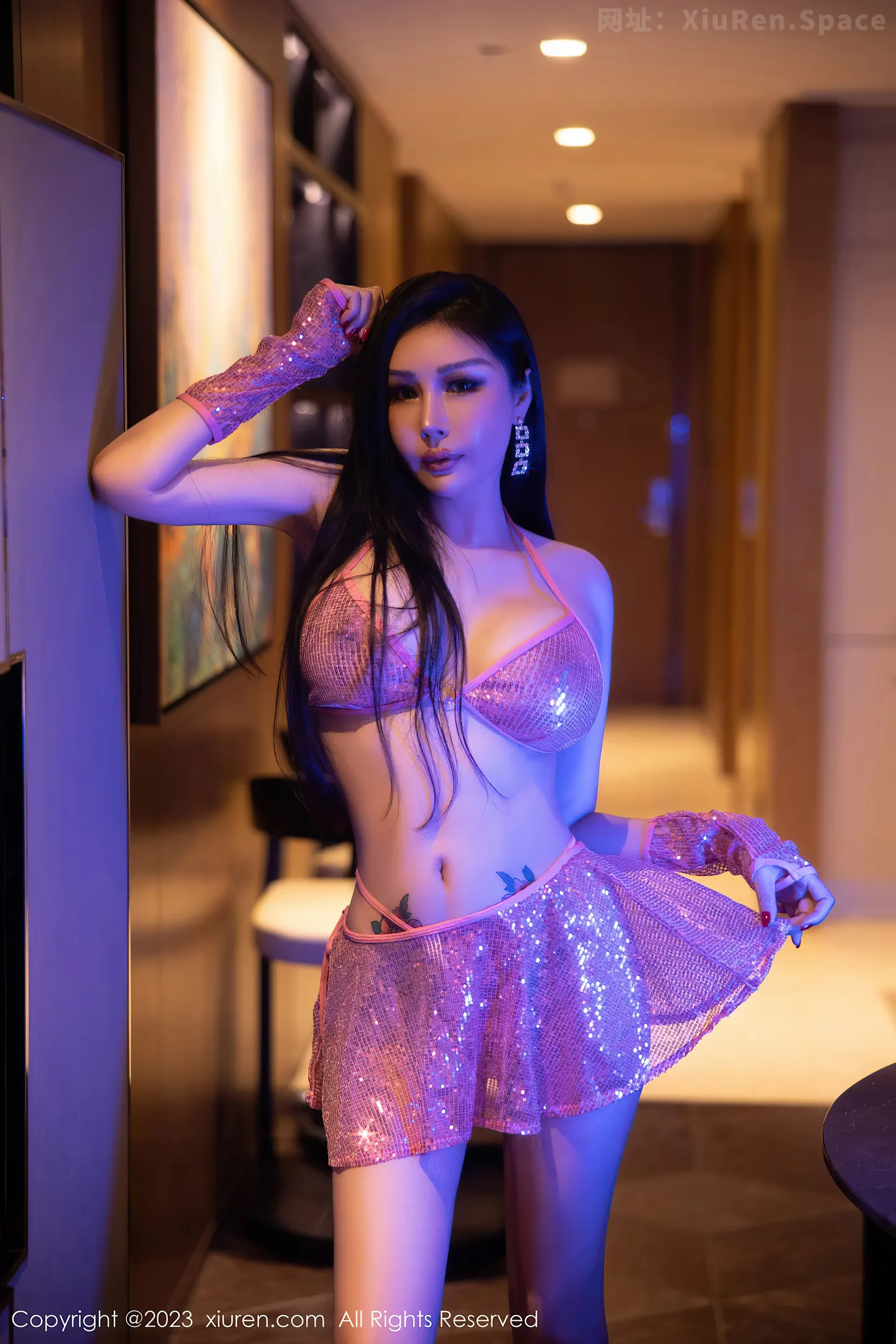 图片[5]-[XiuRen秀人网]2023.04.14 VOL.6574 田冰冰 粉色闪亮短裙加情趣内衣性感私房写真集-秀人网官方网站